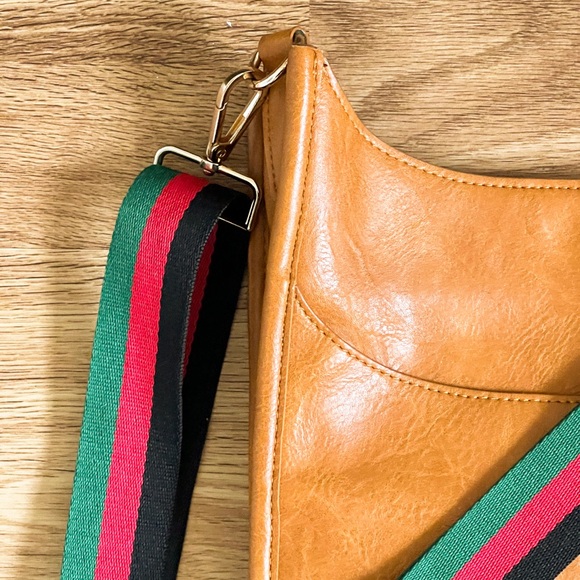 Vintage Crossbody Purse - Picture 2 of 5